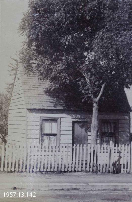 https://collection.canterburymuseum.com/objects/767647/photograph-first-school-in-christchurch